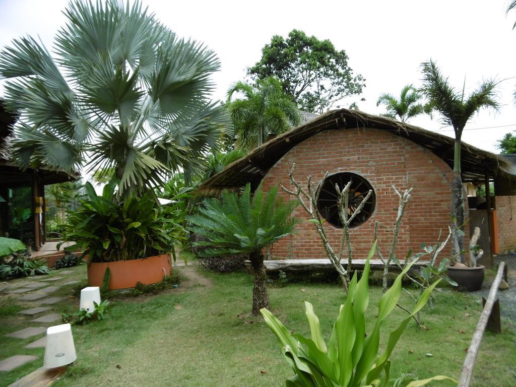 Relax Eco Life Center - Khao Lak Hotel Exterior photo