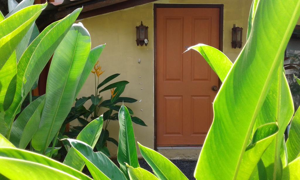 Relax Eco Life Center - Khao Lak Hotel Exterior photo