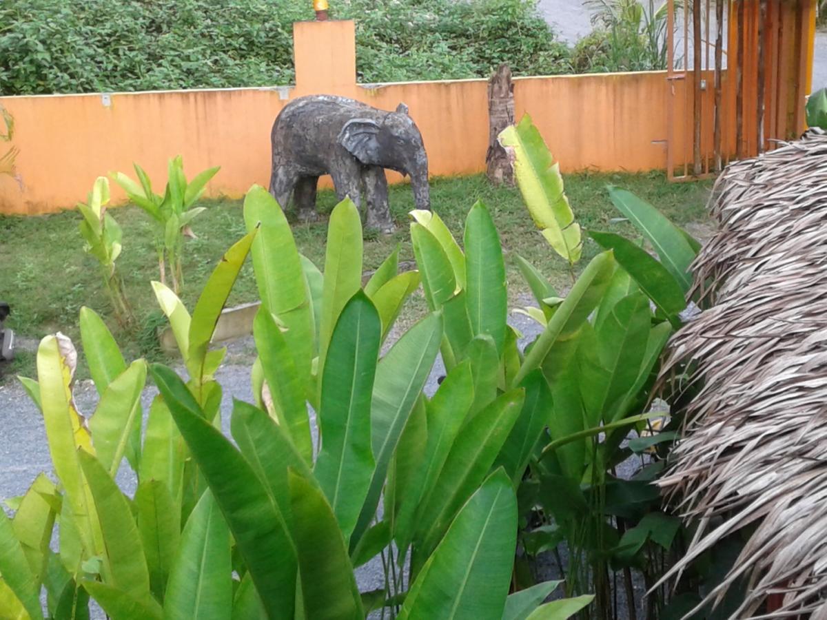 Relax Eco Life Center - Khao Lak Hotel Exterior photo